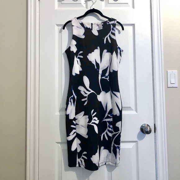 Scuba knit bodycon dress - Picture 1 of 7